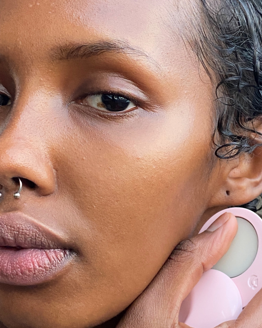 Glossier perfume discount compact